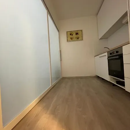 Red&black Centr, Na Hradbach 118 Apartment Ostrava