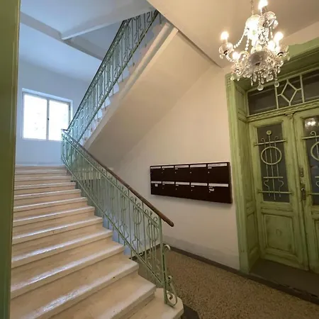 Red&black Centr, Na Hradbach 118 شقة