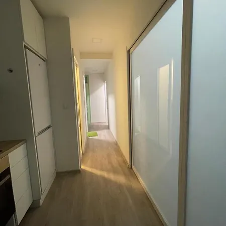 Red&black Centr, Na Hradbach 118 Apartment