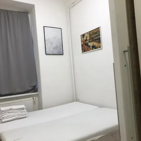 Red&black Centr, Na Hradbach 118 *