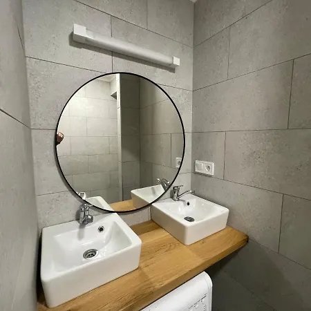 Red&black Centr, Na Hradbach 118 شقة *