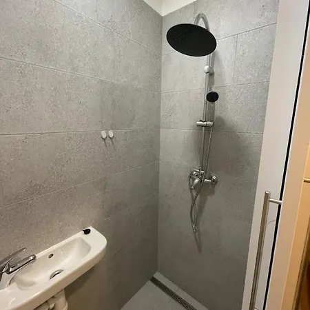 Red&black Centr, Na Hradbach 118 شقة