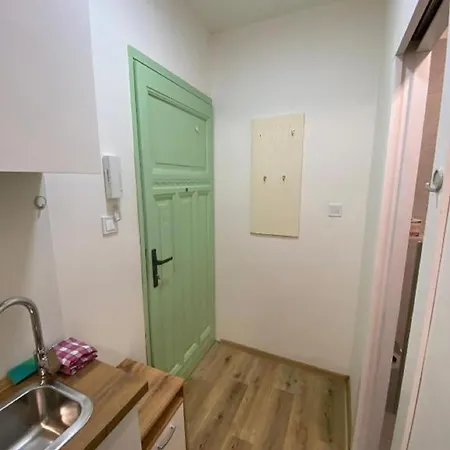 Red&black Centr, Na Hradbach 118 شقة