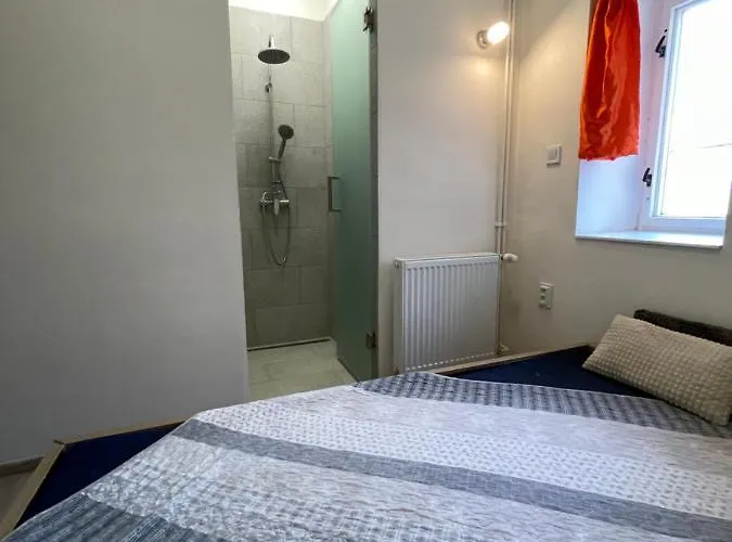 Apartment Red&black Centr, Na Hradbach 118 Ostrava