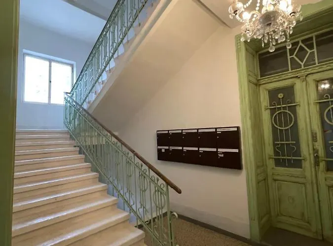 Red&black Centr, Na Hradbach 118 Apartament