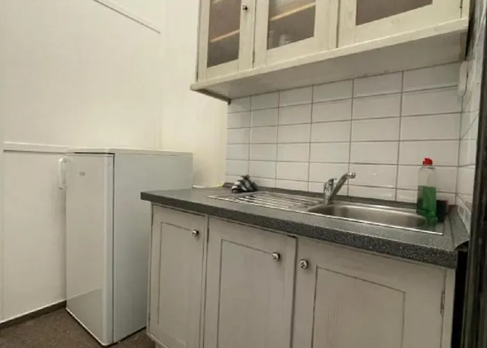 Red&black Centr, Na Hradbach 118 *